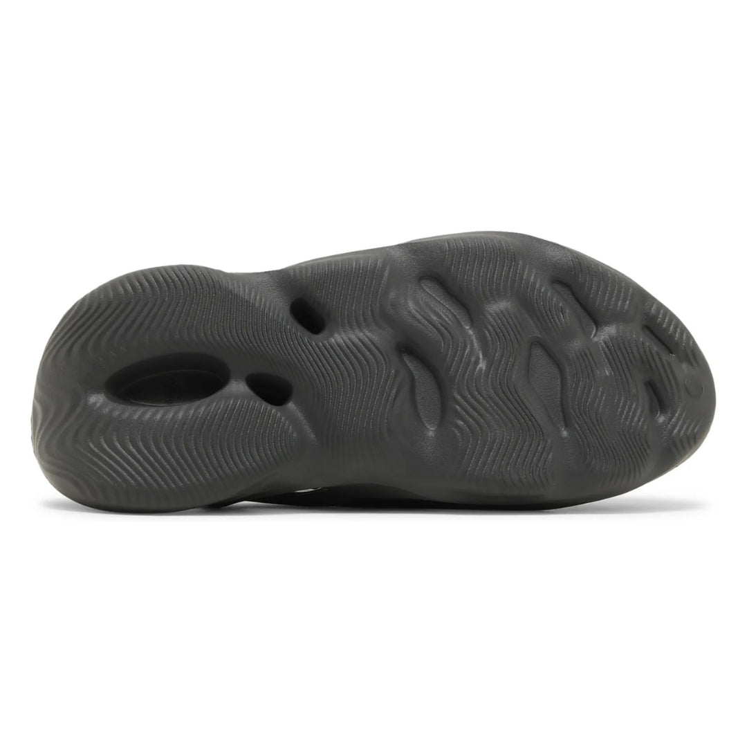 Yeezy Foam Runner 'Carbon'